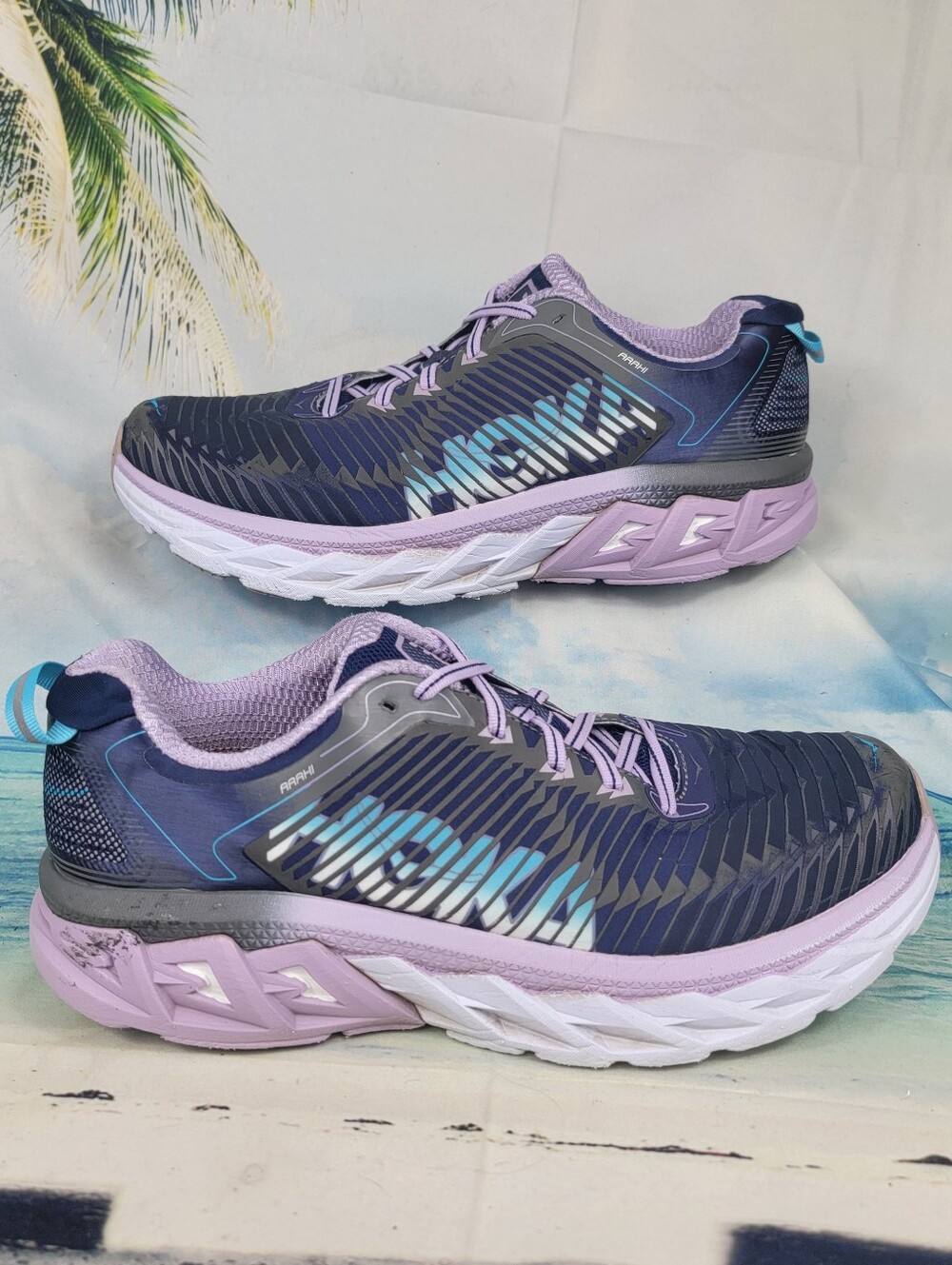 HOKA One One Arahi Womens 11D Wide